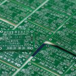 LÝ DO MÀU XANH LÁ CÂY TRỞ THÀNH MÀU CHÍNH TRONG SẢN XUẤT PCB